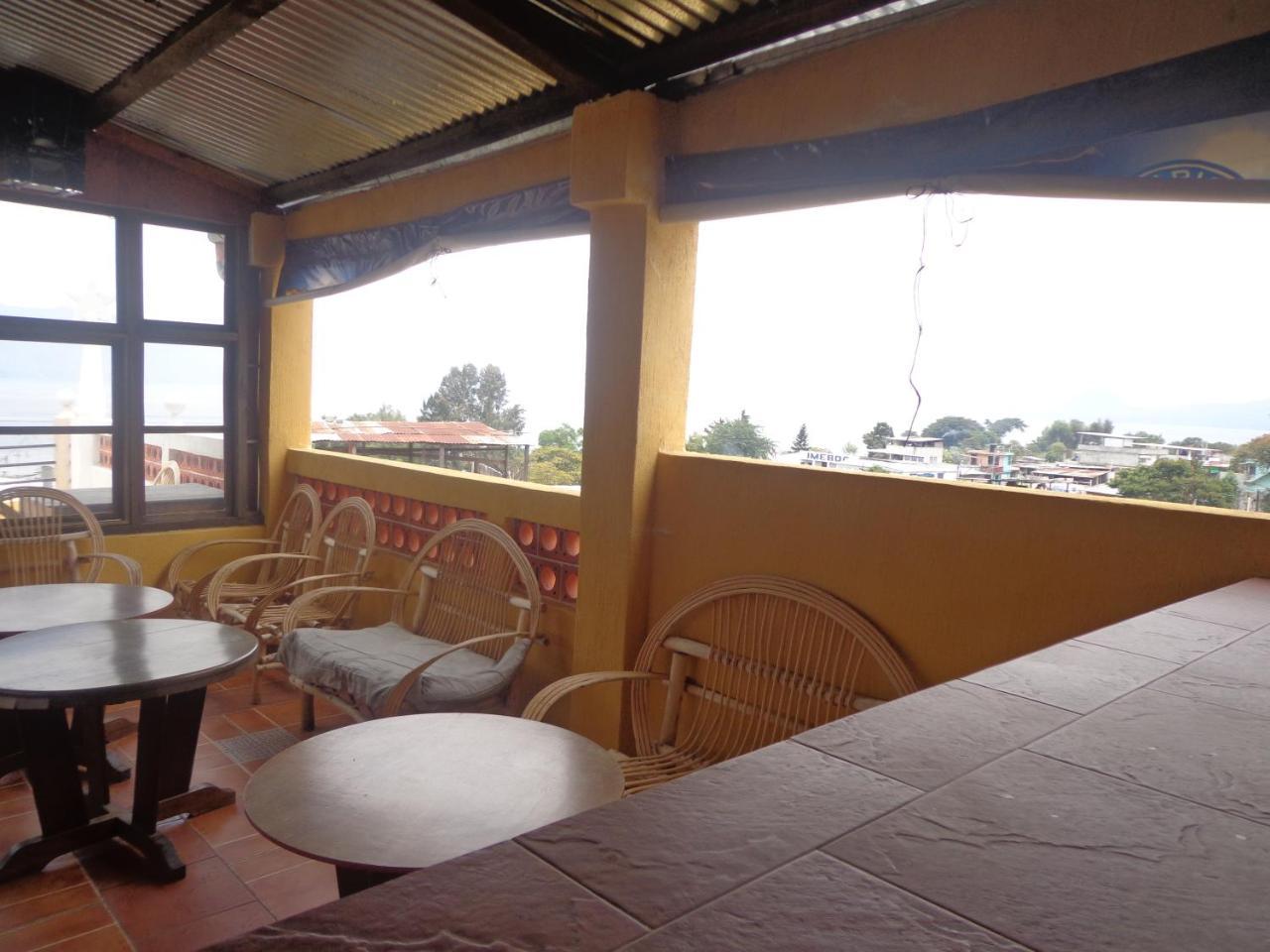 Hotel Don Chema San Pedro La Laguna Esterno foto